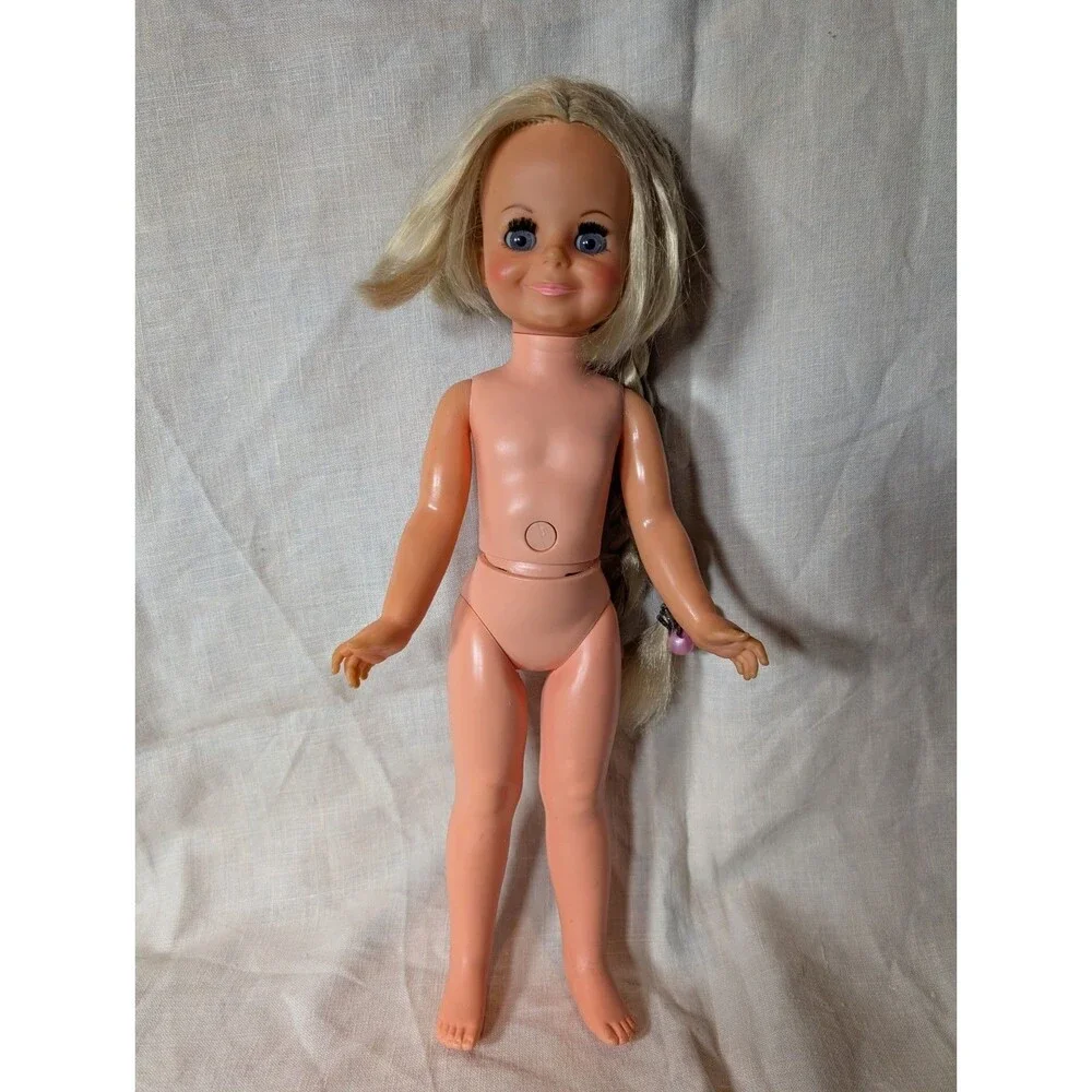 Vintage 1970 Ideal Crissy Family Velvet Doll with Growing Hair